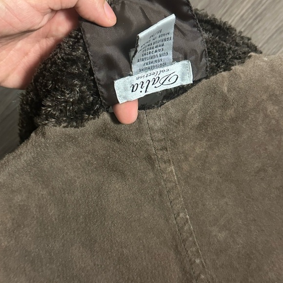 Dalia Reversible Suede & Leather Vest - Picture 7 of 9